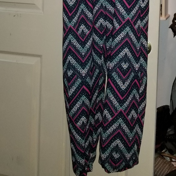 Romper - Picture 2 of 3